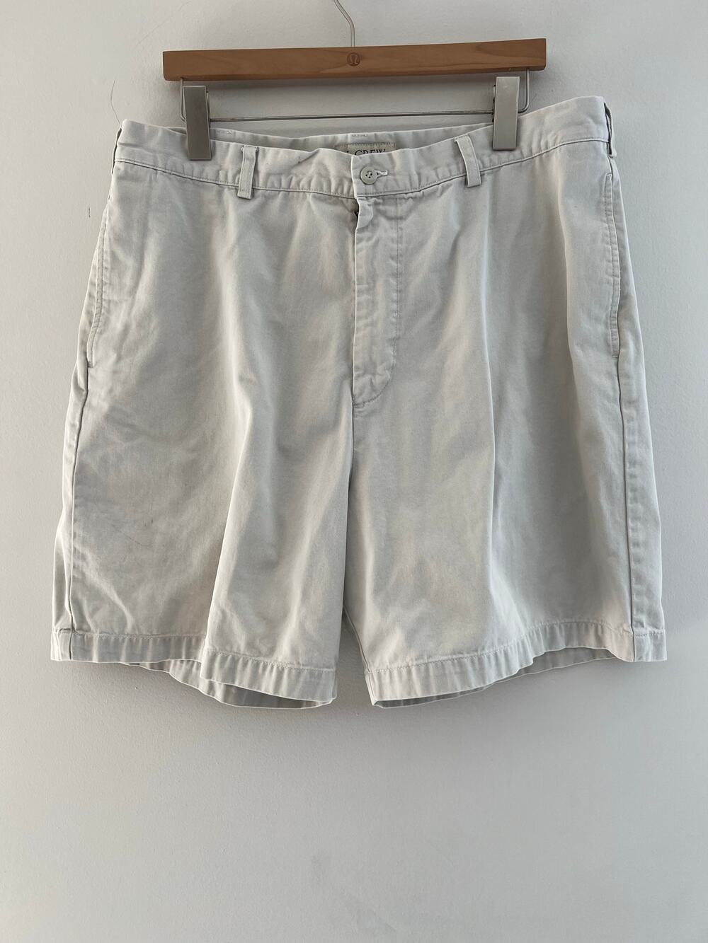 J. Crew 100% Cotton Casual Khaki Chino Shorts Size 38 SG